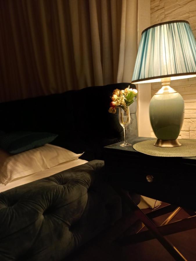 Casa Maria Roses Hotel Rîşnov Esterno foto